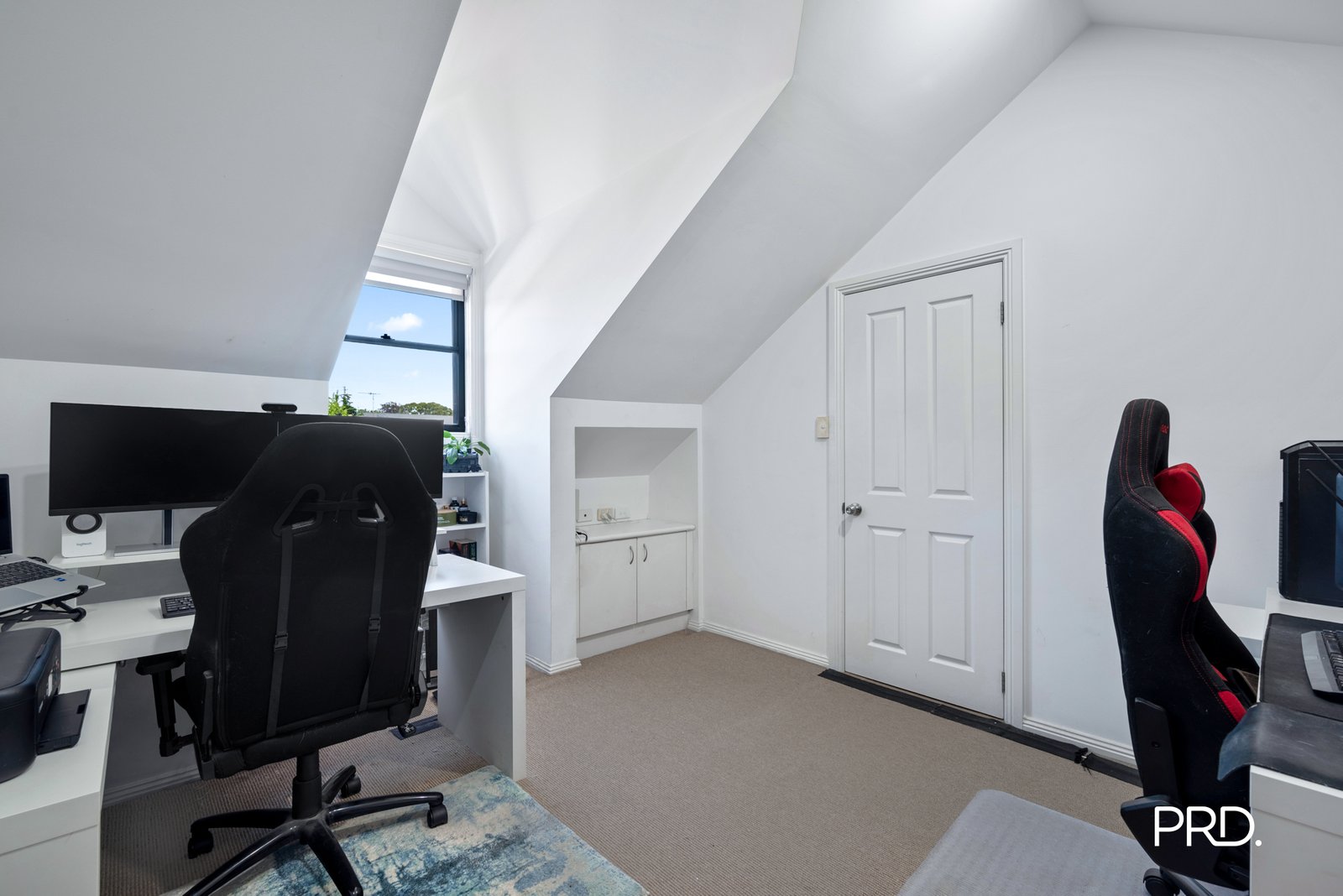 2/63 College Street CAMBRIDGE PARK 8