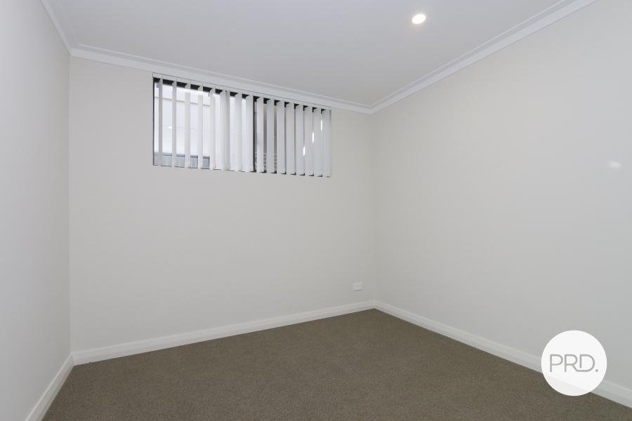 2/63 Mariposa Gardens SUCCESS 6