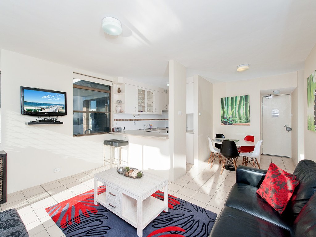 2/63. Shoal Bay Road SHOAL BAY 3