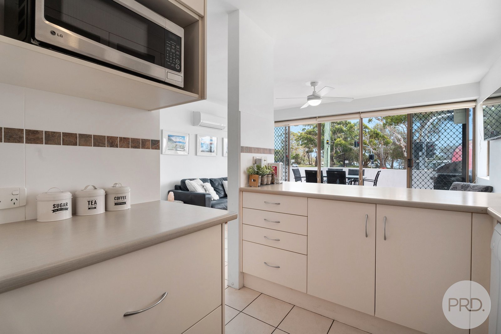 2/63 Shoal Bay Road SHOAL BAY 19