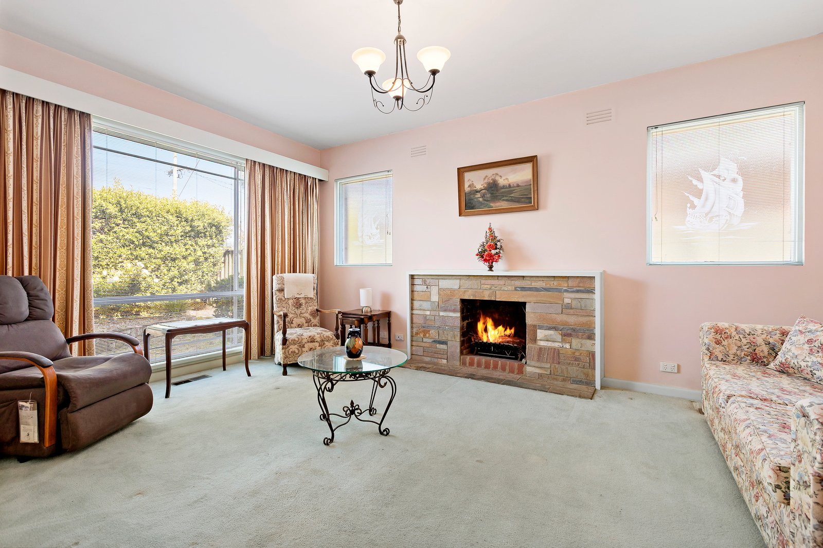 Gallery: 263 Station Street