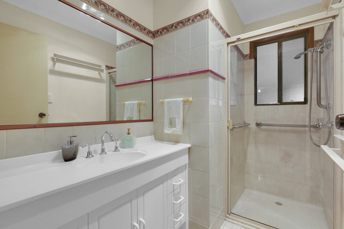 26/3 Township Drive Burleigh Heads 8