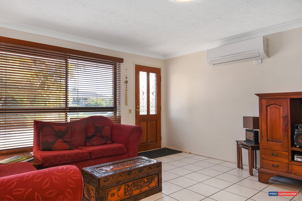 2/63 Treeview Drive BURLEIGH WATERS 3