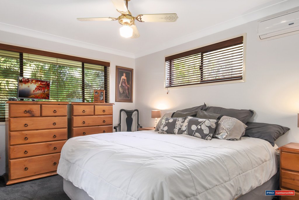 2/63 Treeview Drive BURLEIGH WATERS 7