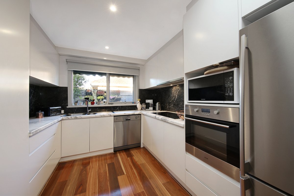 Gallery: 2/630 Centre Road