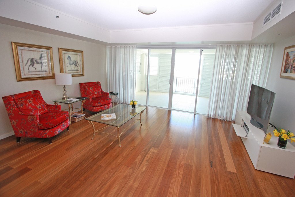 26/326-343 Marine Parade LABRADOR 4