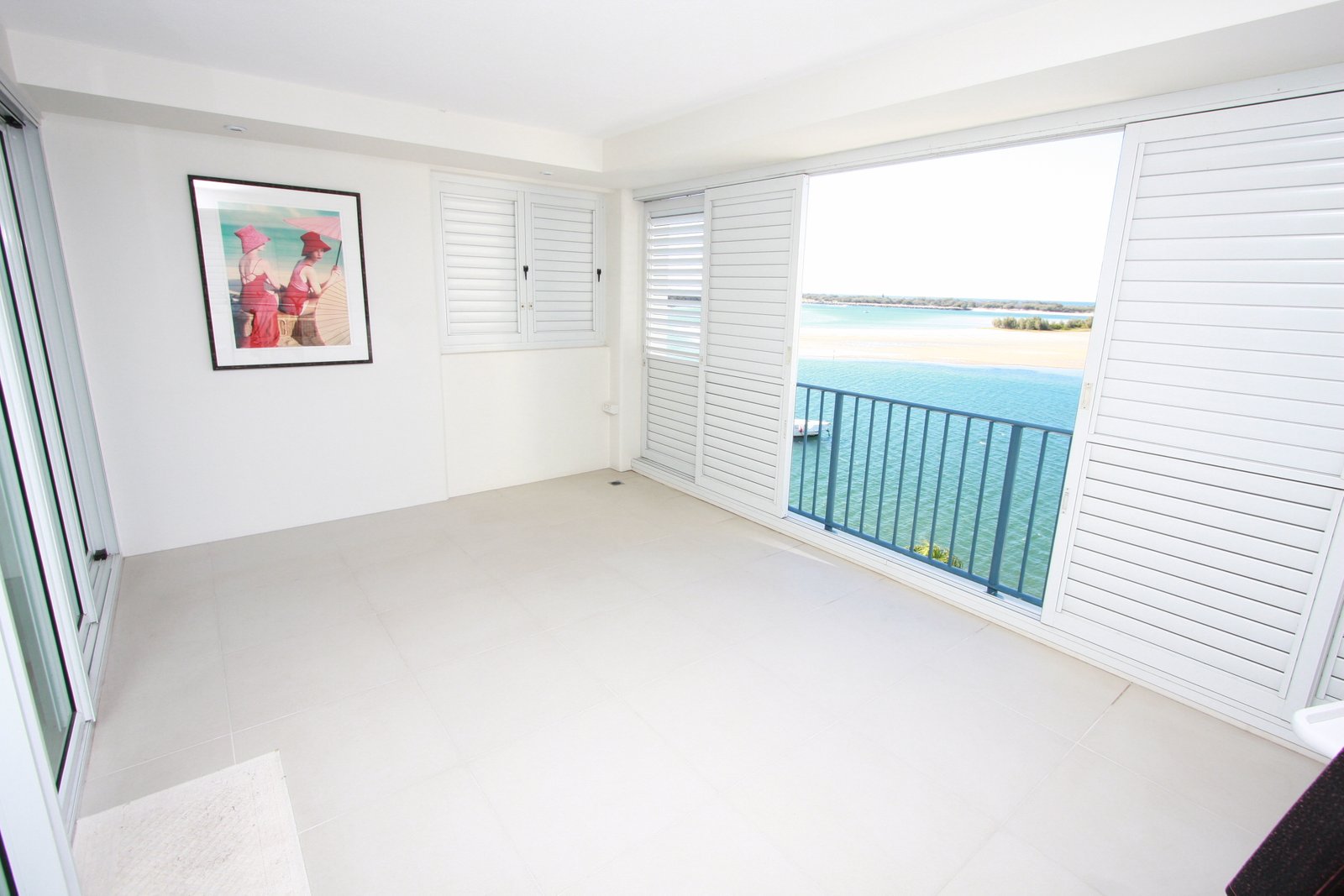 26/326-343 Marine Parade LABRADOR 2