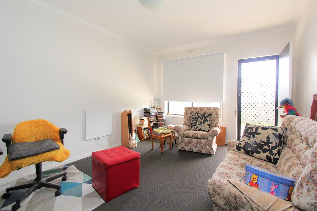 2/633 Bond Street GOLDEN POINT 5