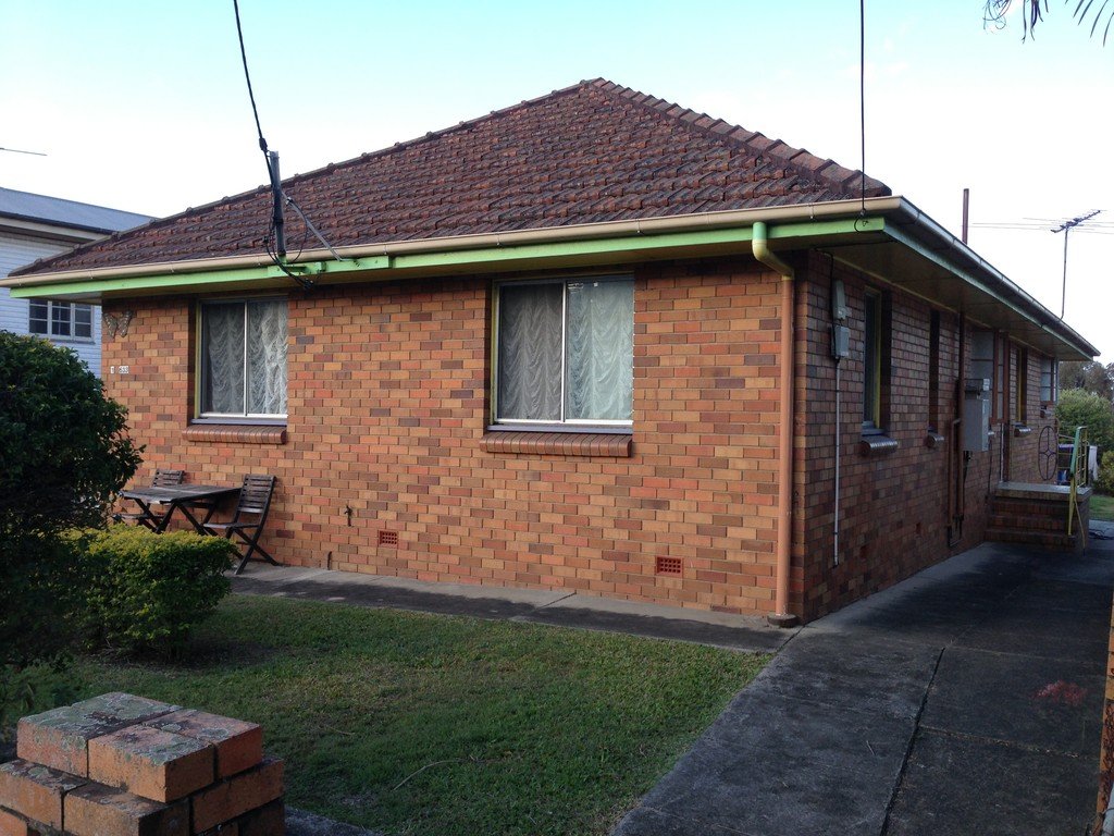 2/633 Nudgee Road NUNDAH 4