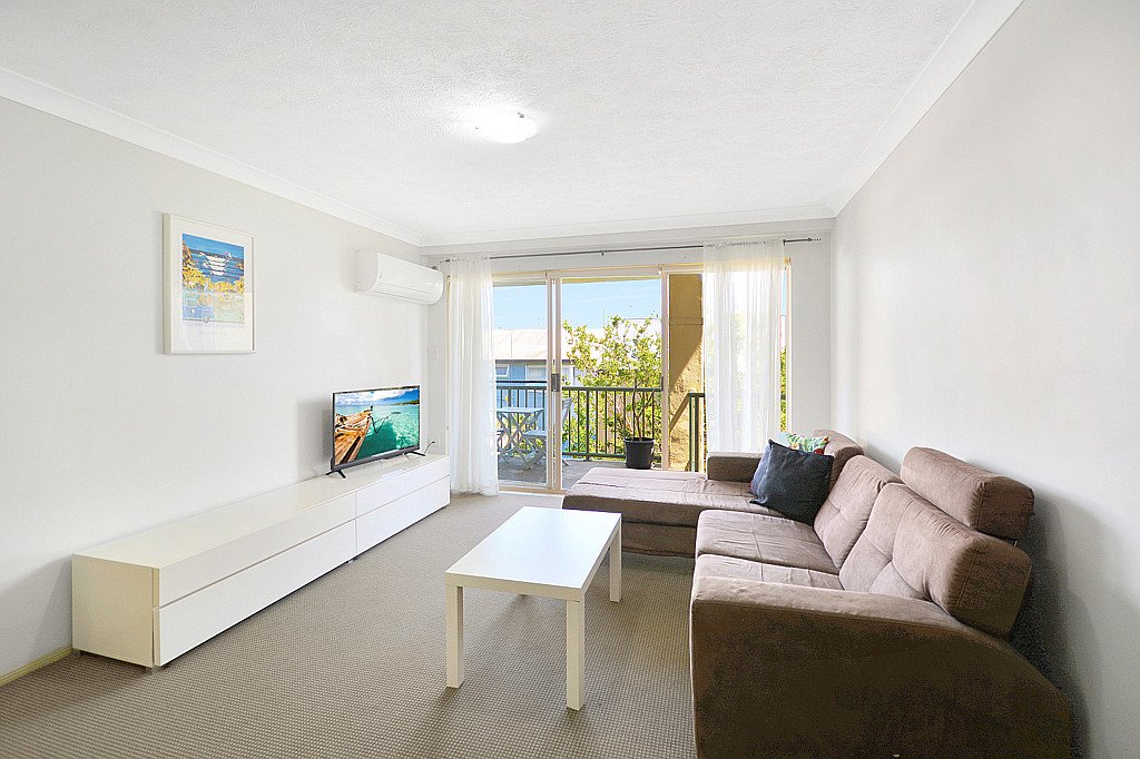 26/37-43 Golden Four Drive BILINGA 2