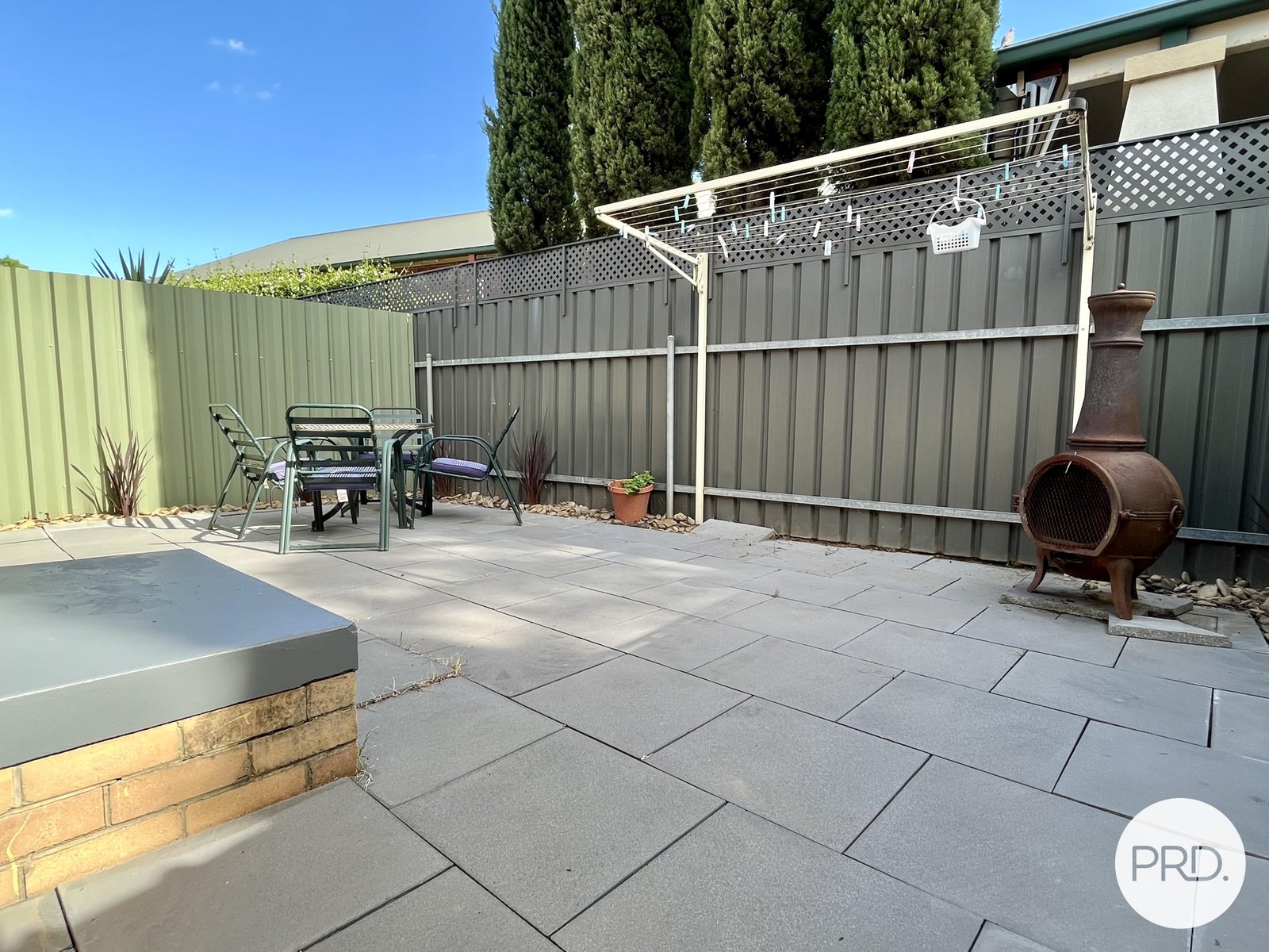 2/637 Jones Street ALBURY 8