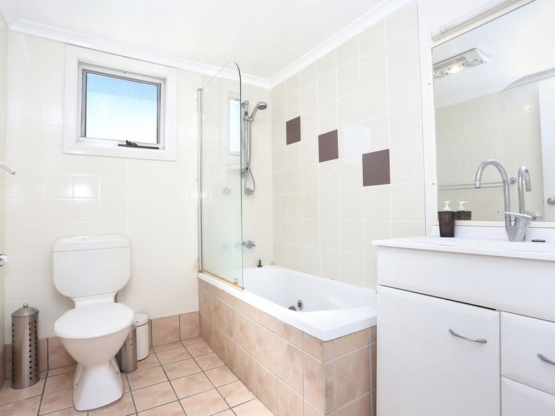 2/637 Nudgee Road NUNDAH 3