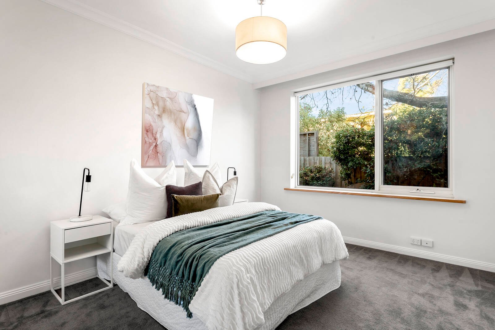 Real Estate and Property in 2/639 Inkerman Road, Caulfield North, VIC