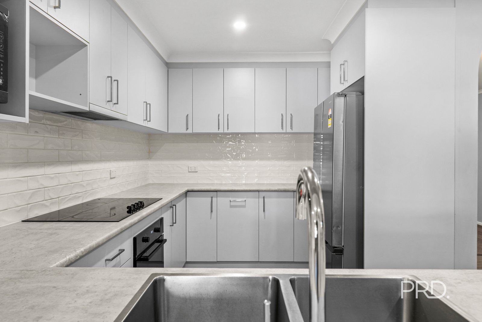 264 Fernleigh Road ASHMONT 2