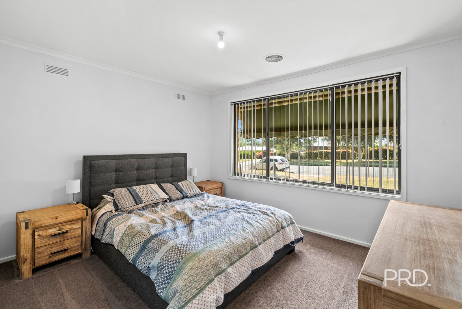 264 Fernleigh Road ASHMONT 9