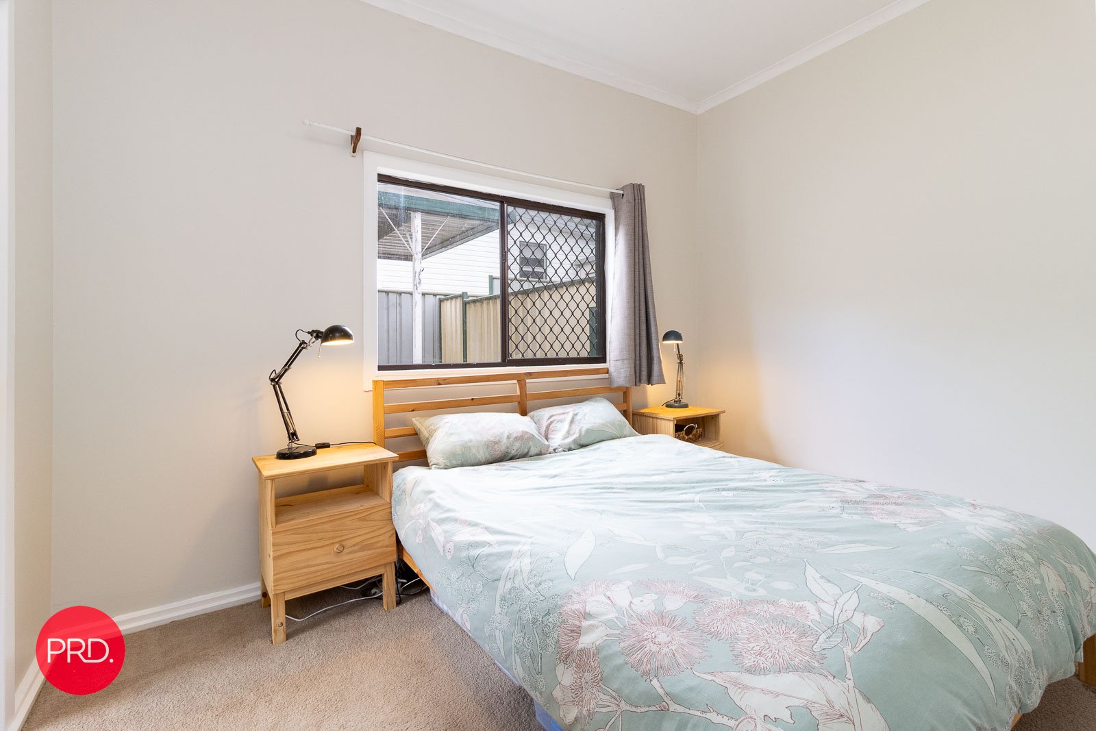 264 Foxlow Street CAPTAINS FLAT 9