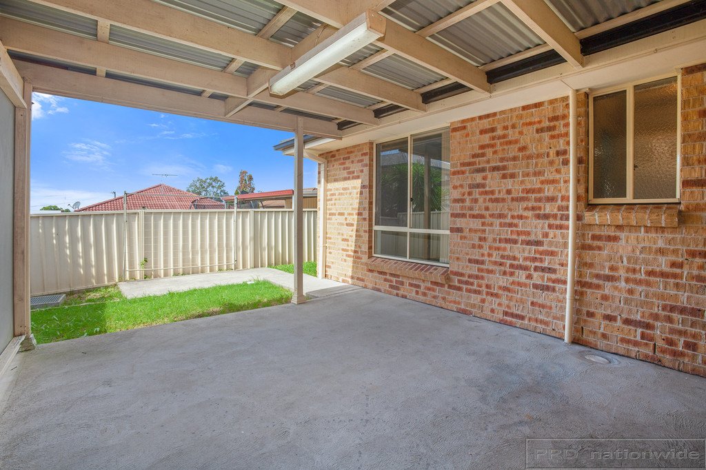 2/64 Lawson Avenue BERESFIELD 13