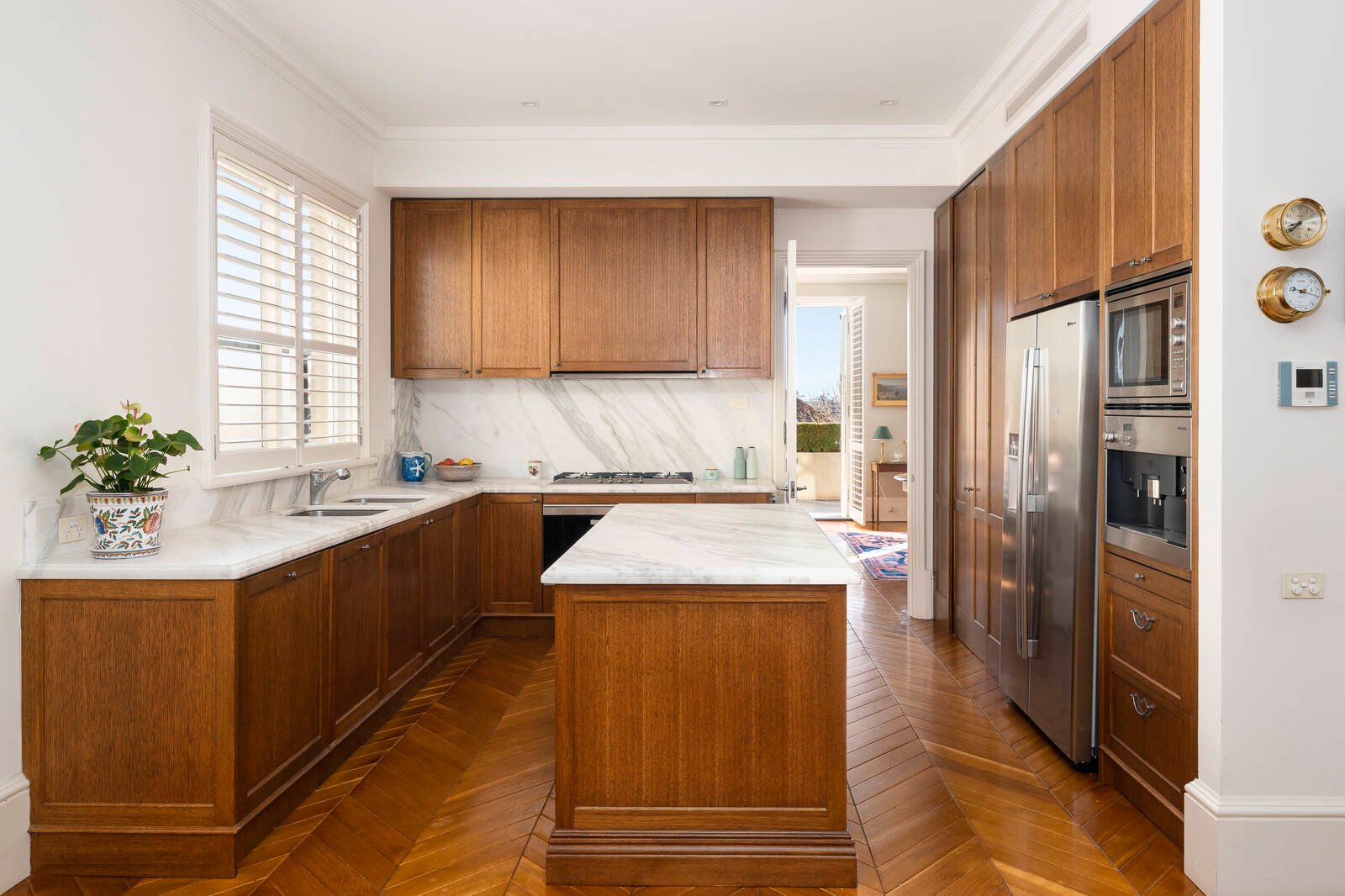 Real Estate and Property in 2/64 Mathoura Road, Toorak, VIC