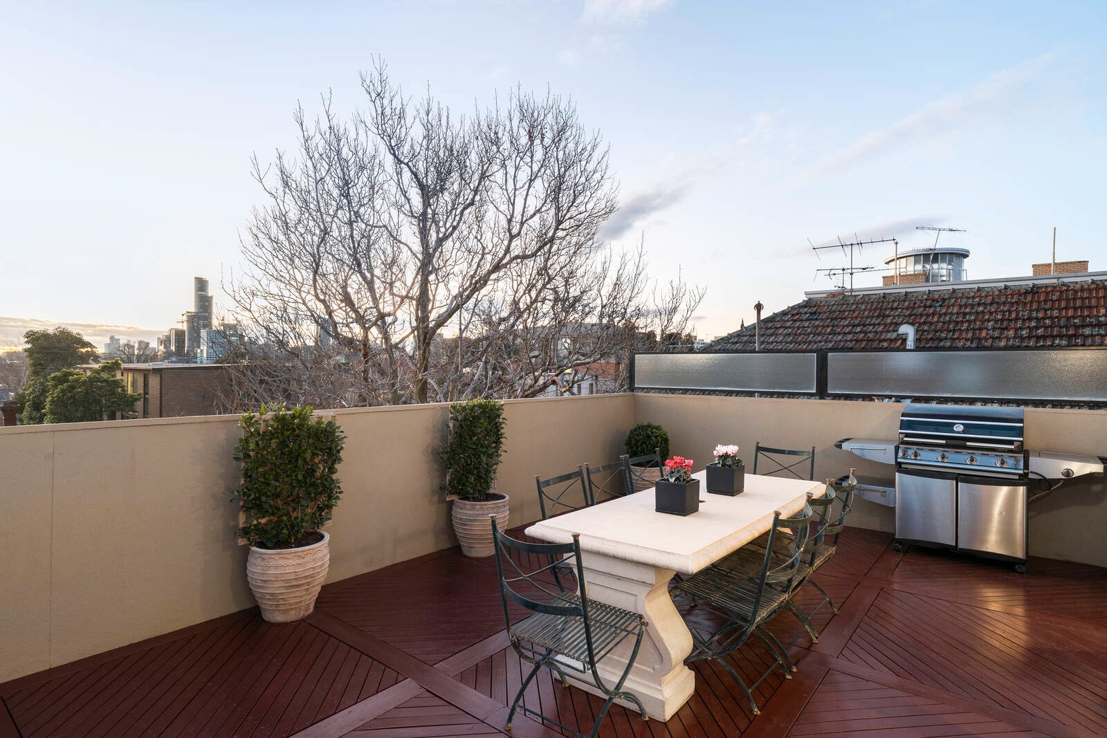 Real Estate and Property in 2/64 Mathoura Road, Toorak, VIC