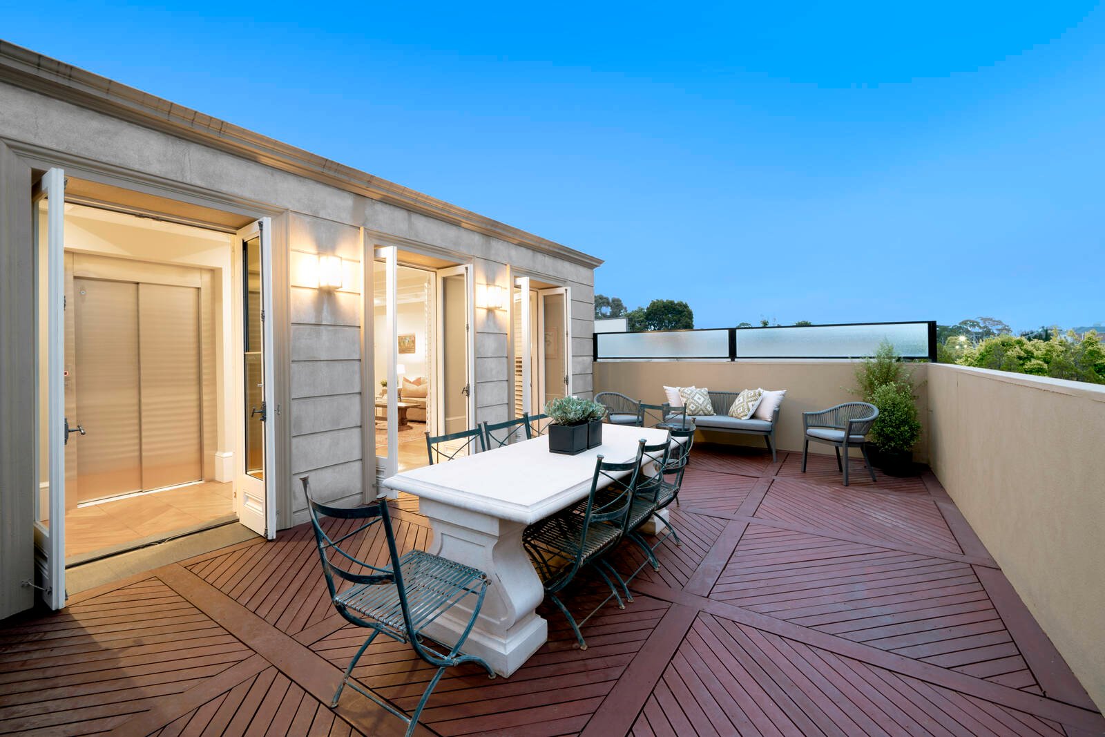 Real Estate and Property in 2/64 Mathoura Road, Toorak, VIC