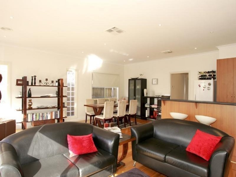 Gallery: 2/64 O'Farrell Street