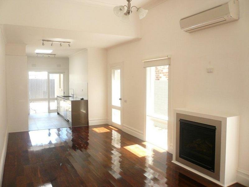 Gallery: 264 Richardson Street
