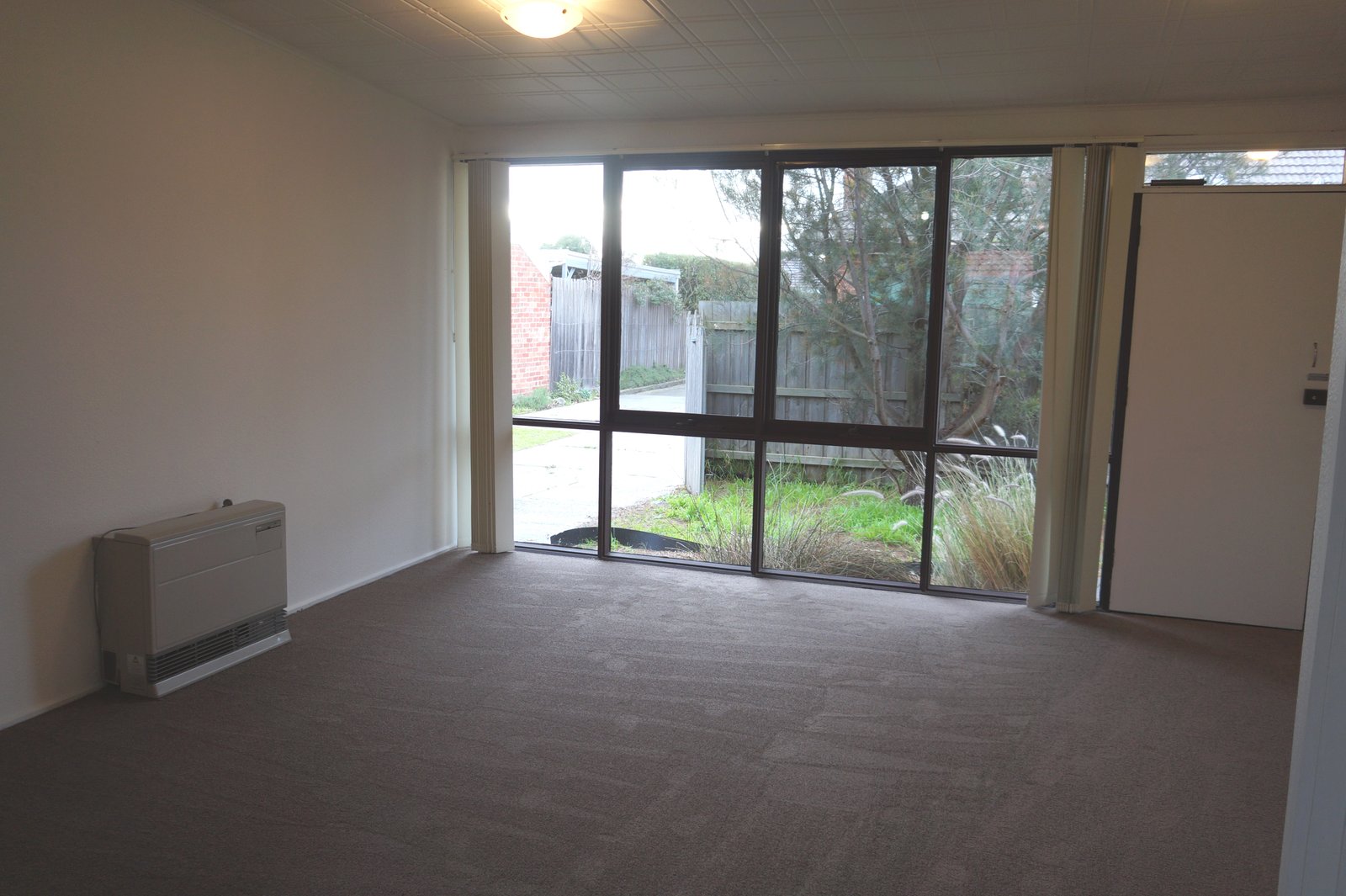 Gallery: 2/64 Sherwood Avenue