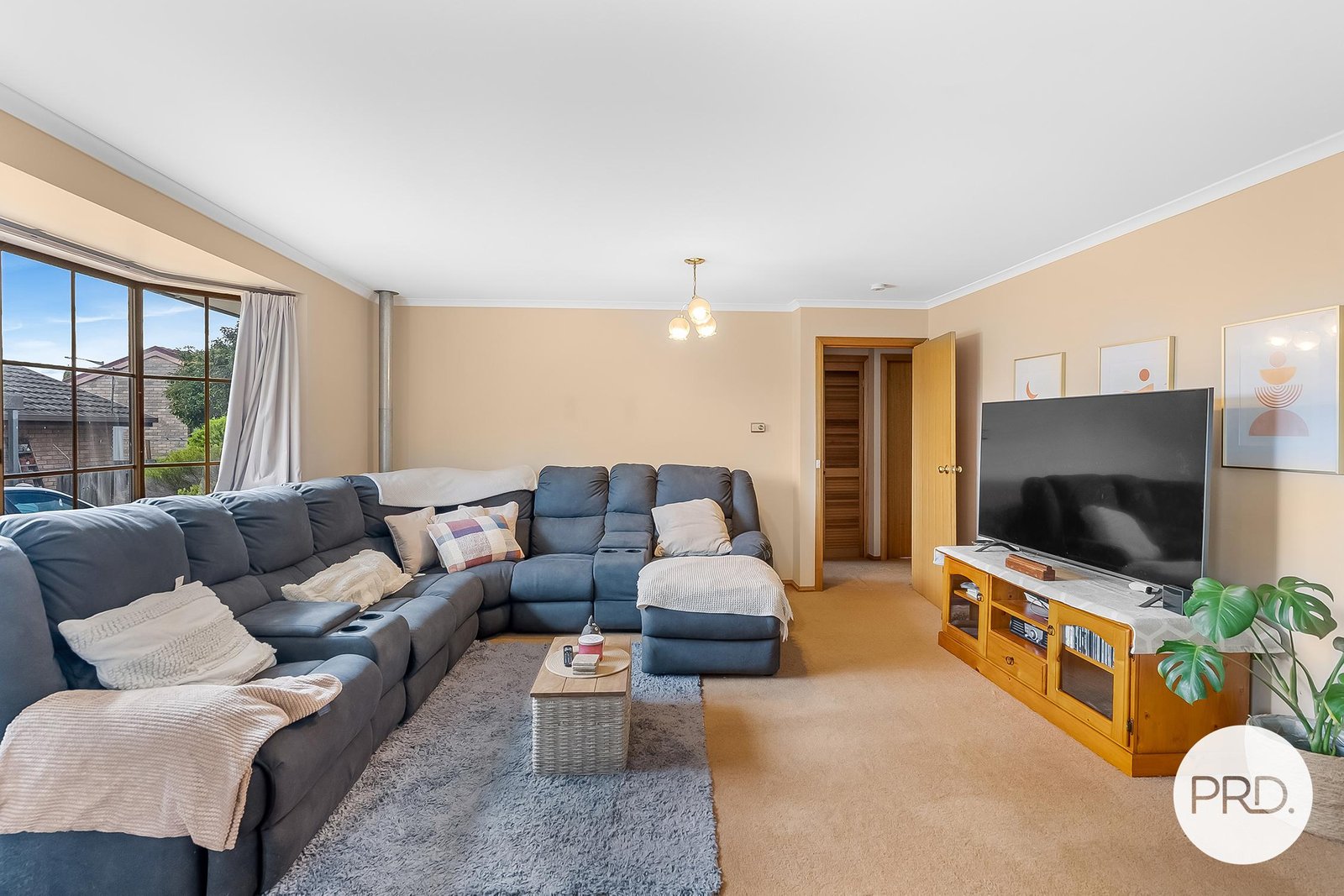2/64 Wariga Road GLENORCHY 2