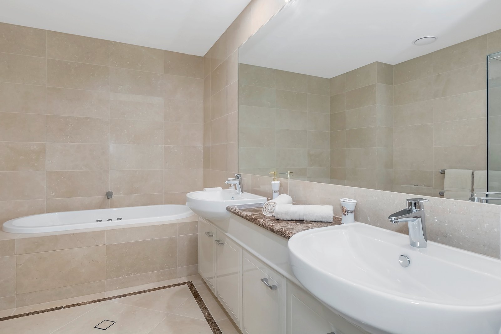 26/42-44 Brighton Parade SOUTHPORT 7