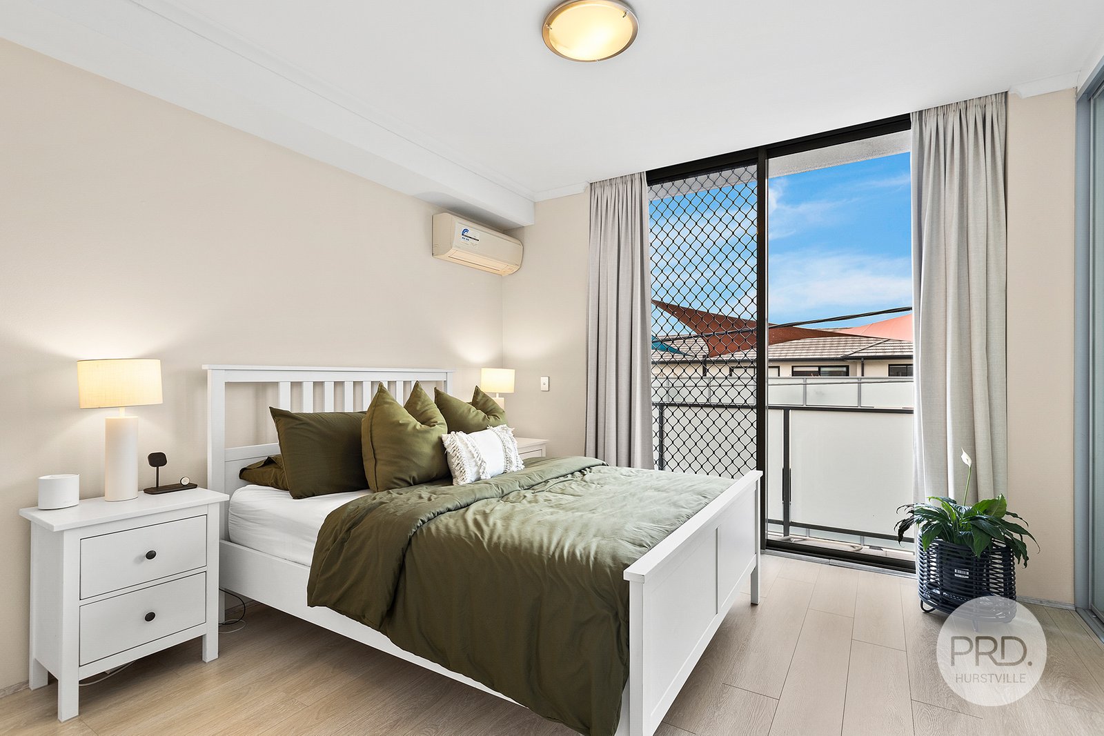 26/45 Forest Road HURSTVILLE 5