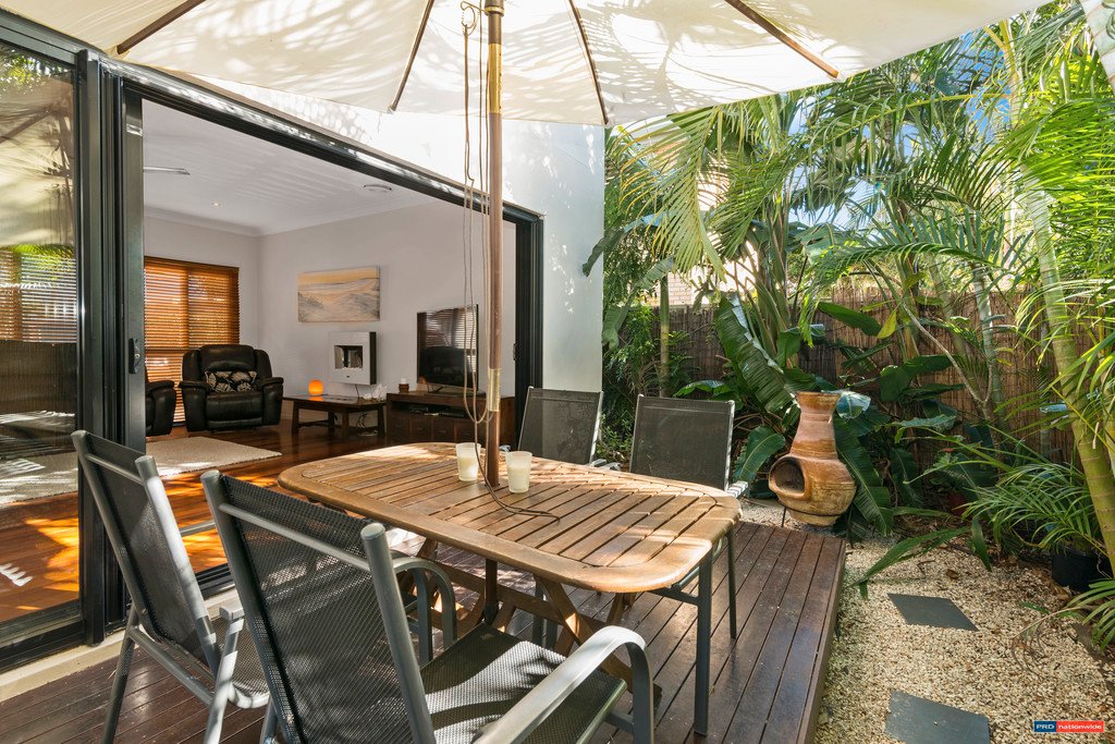 2/65 Fifth Avenue PALM BEACH 2