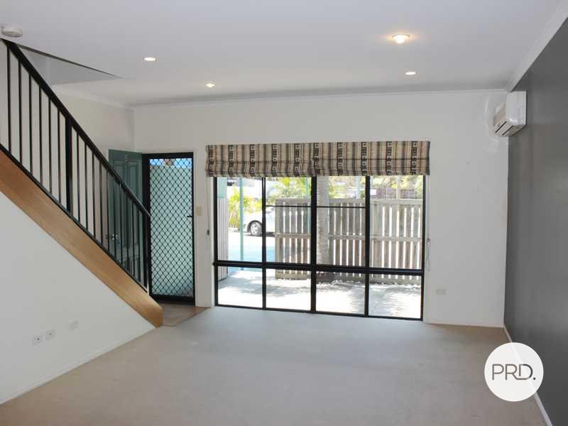 2/65 Langdon Street TANNUM SANDS 3