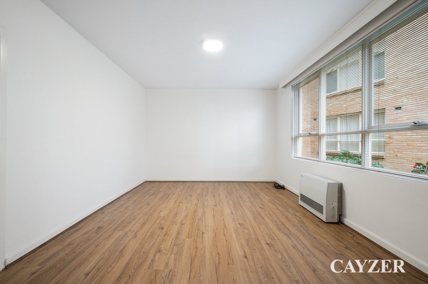 Gallery: 2/65 Park Street