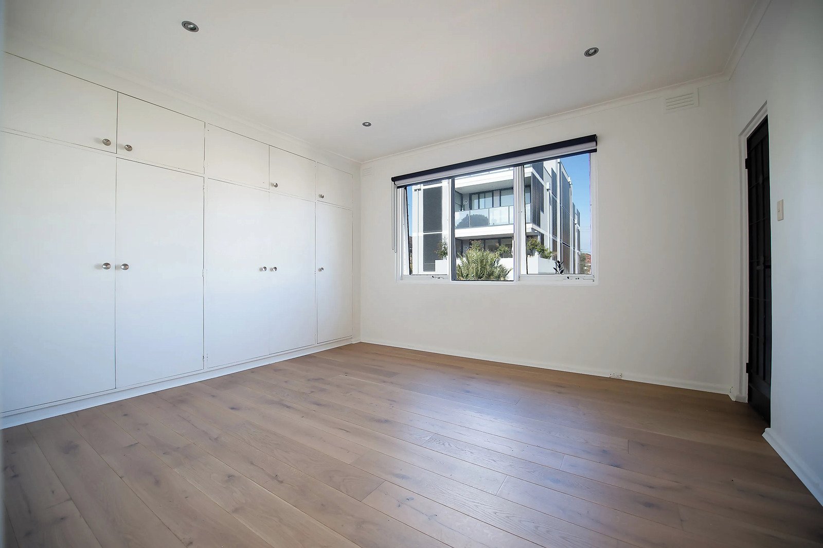 Gallery: 26/50 Hotham Street