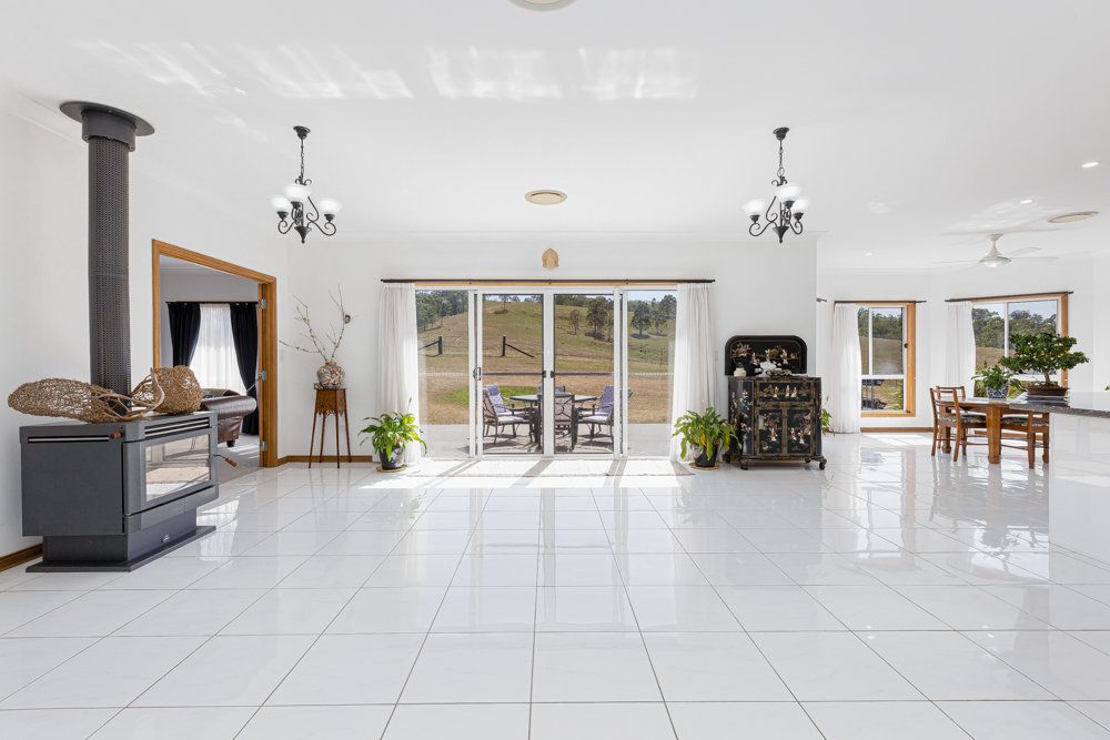 2654 Glendonbrook Road GRESFORD 24