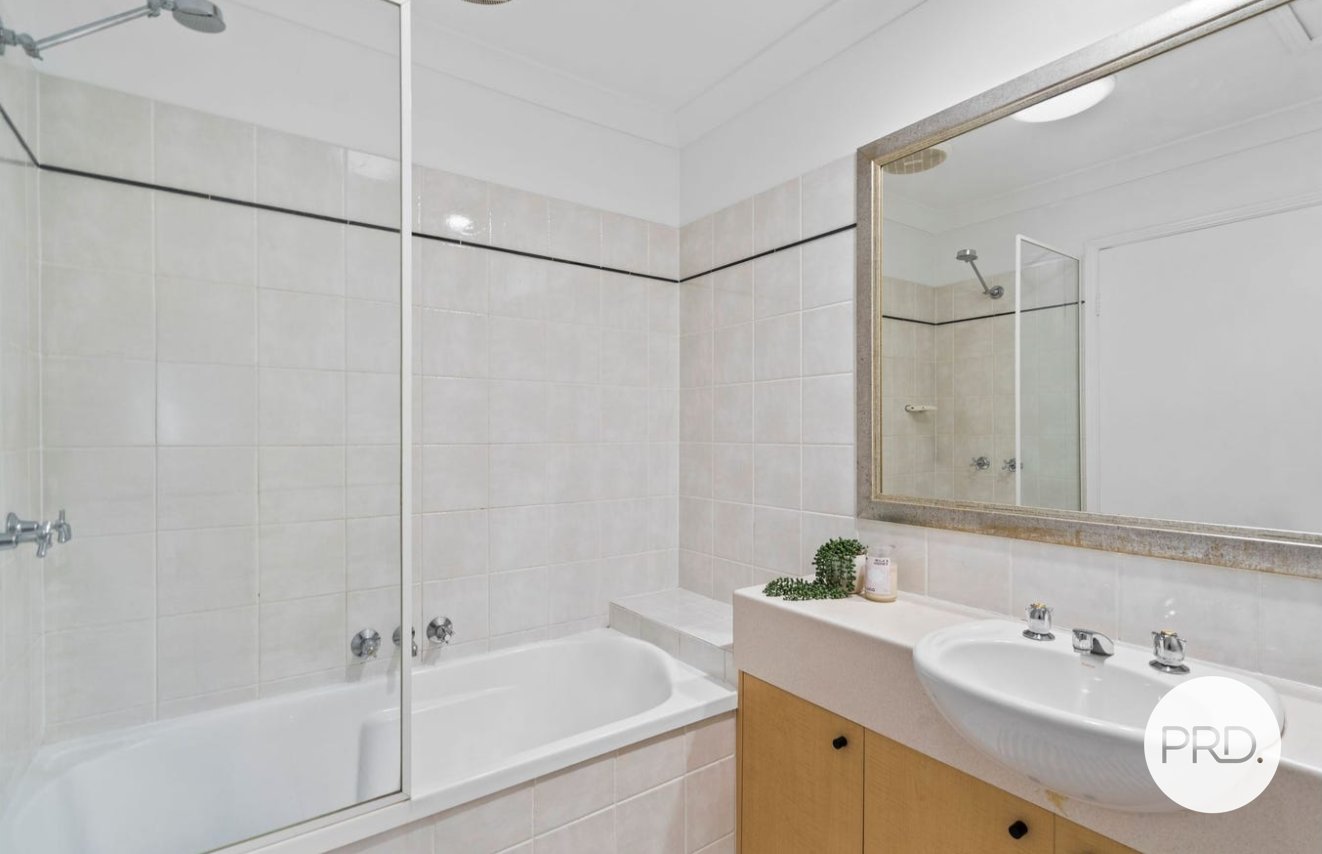 265/64 Gilston Road NERANG 11