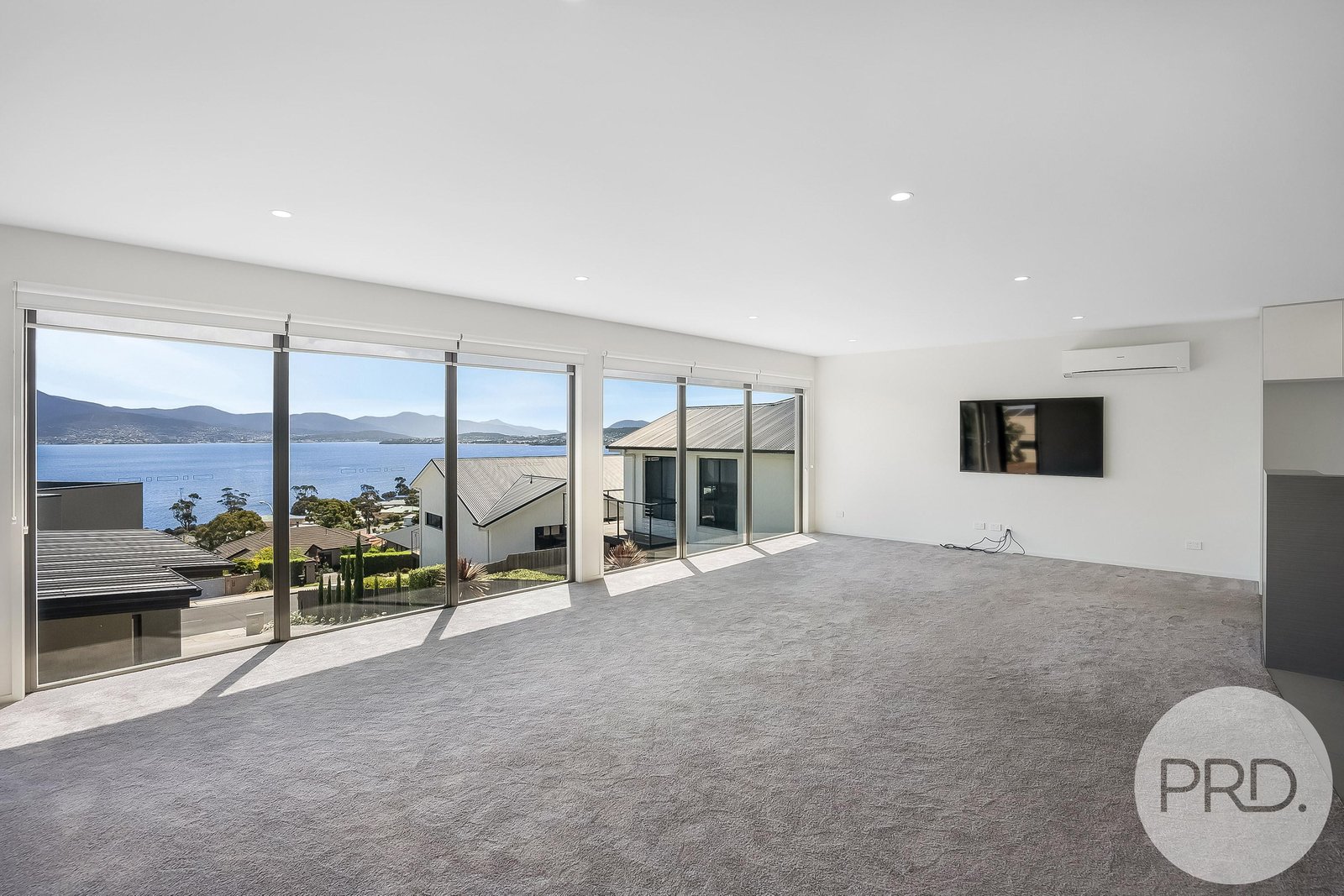 2/658 Oceana Drive TRANMERE 3