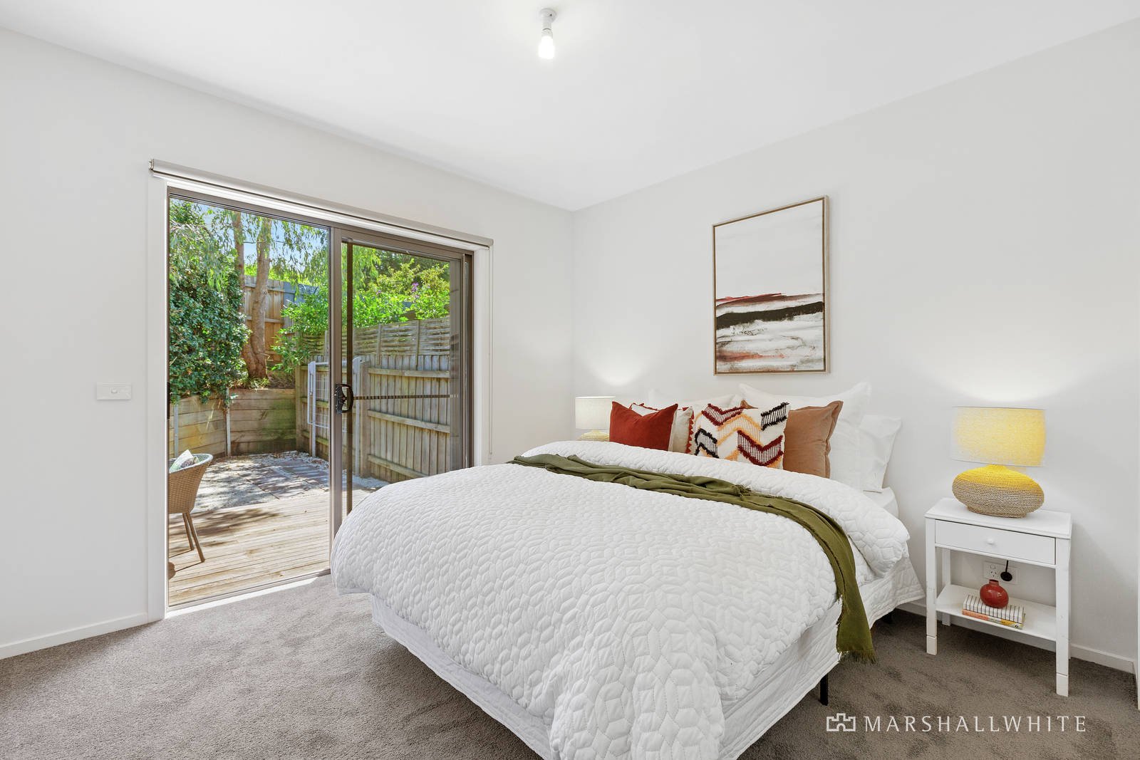 2/66 Baden Powell Drive, Frankston South, VIC