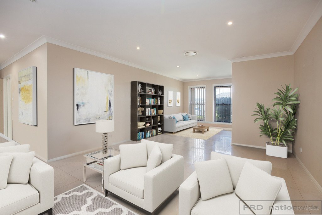 2/66 Canterbury Drive RAWORTH 3