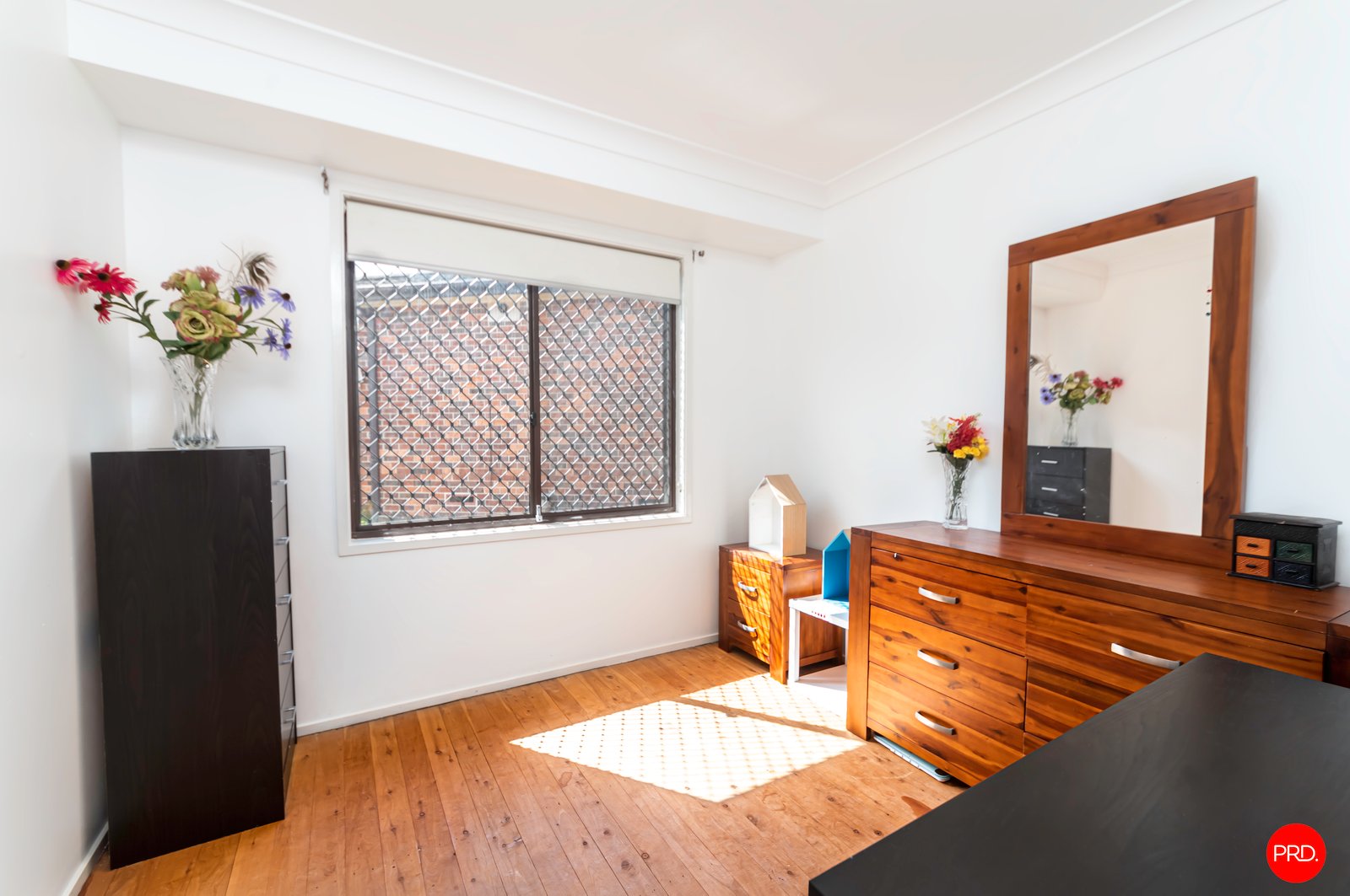 2/66 Fawcett Street GLENFIELD 11