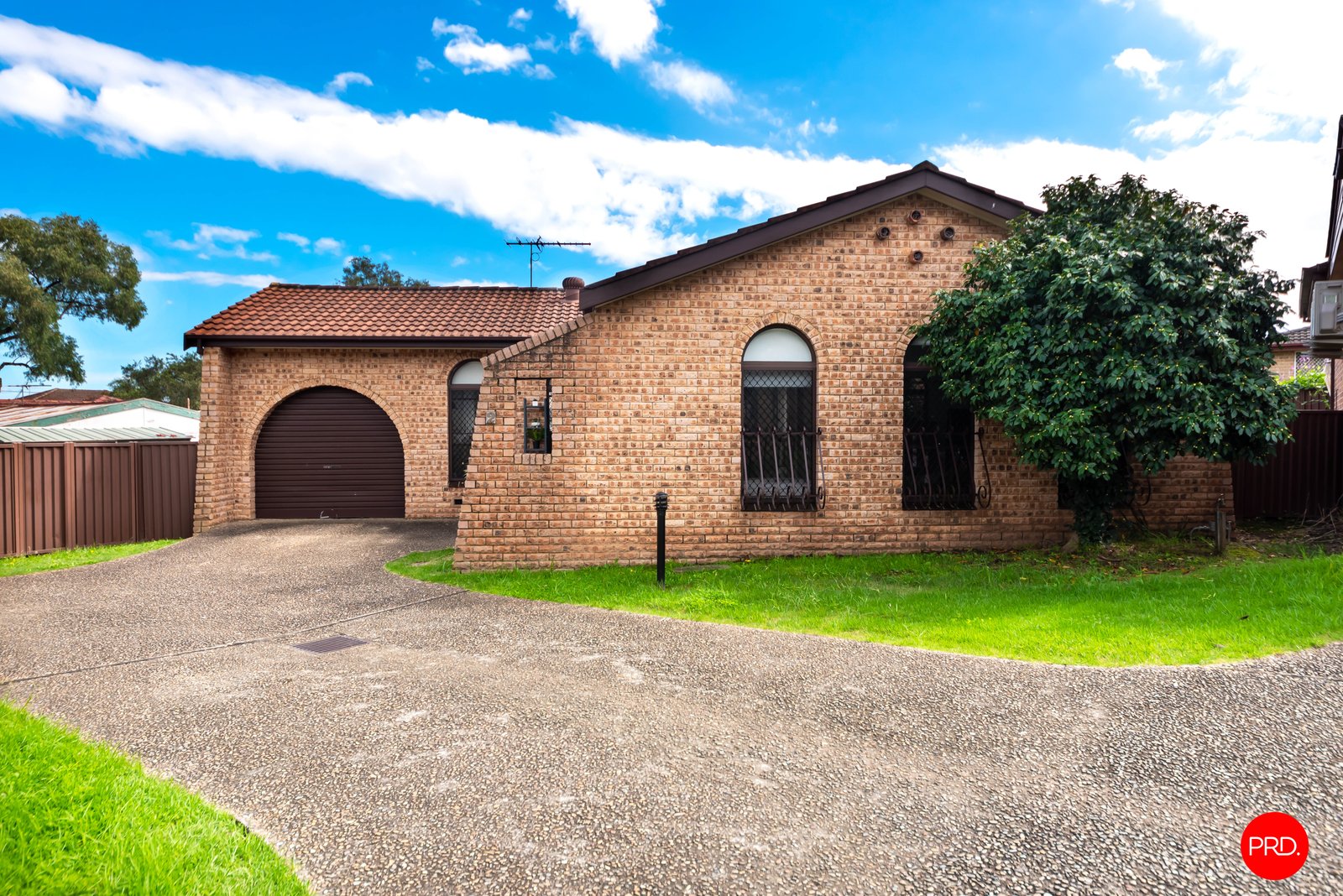 2/66 Fawcett Street GLENFIELD 15