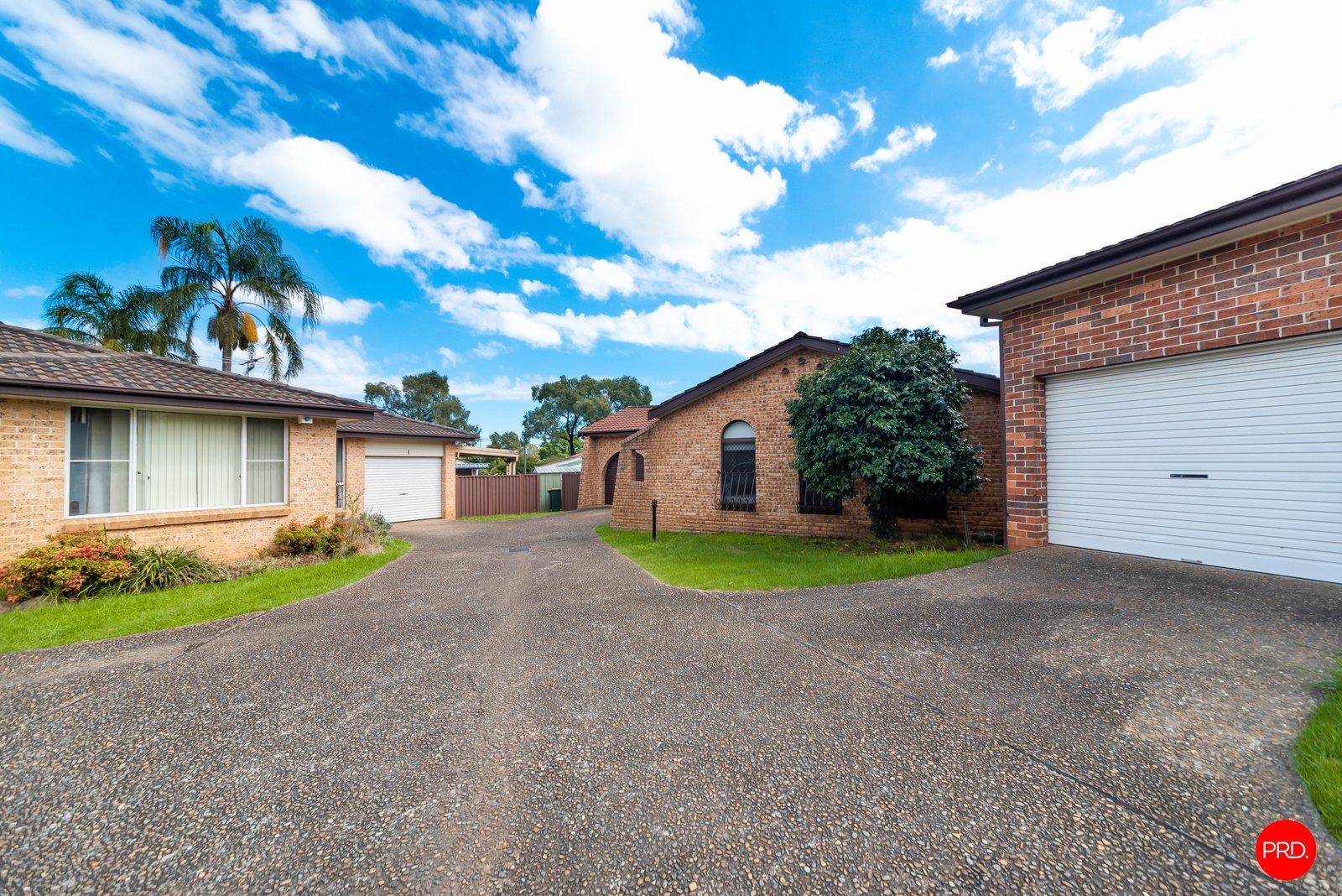 2/66 Fawcett Street GLENFIELD 16