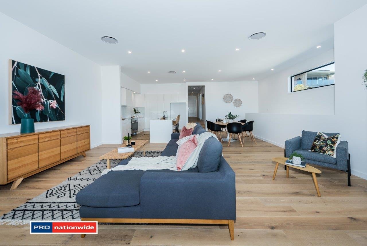 2/66 Saratoga Avenue CORLETTE 2