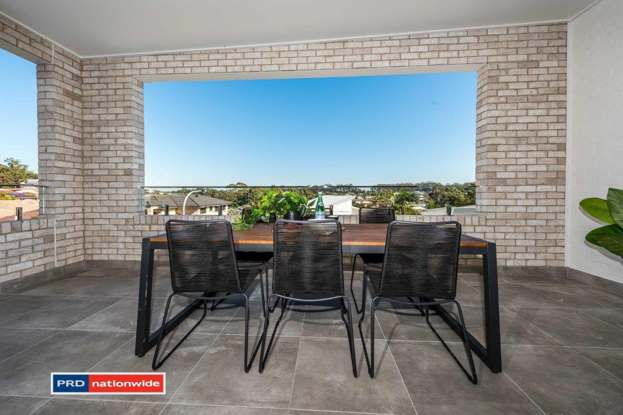 2/66 Saratoga Avenue CORLETTE 13