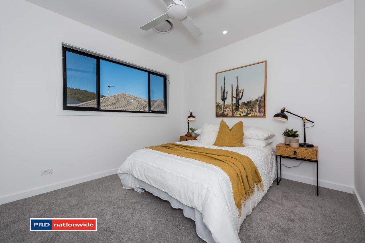 2/66 Saratoga Avenue CORLETTE 16