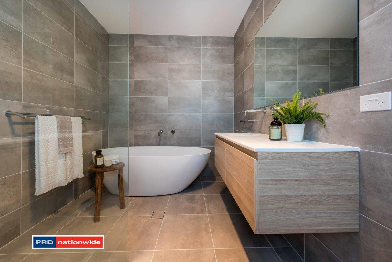 2/66 Saratoga Avenue CORLETTE 21