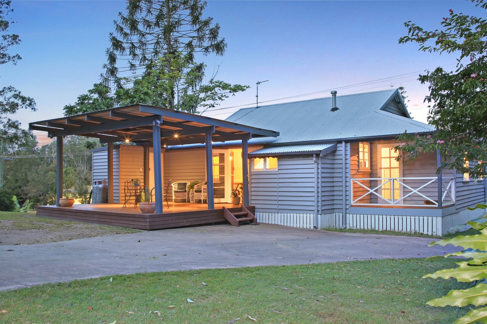 266 Tallebudgera Creek Road TALLEBUDGERA VALLEY 7
