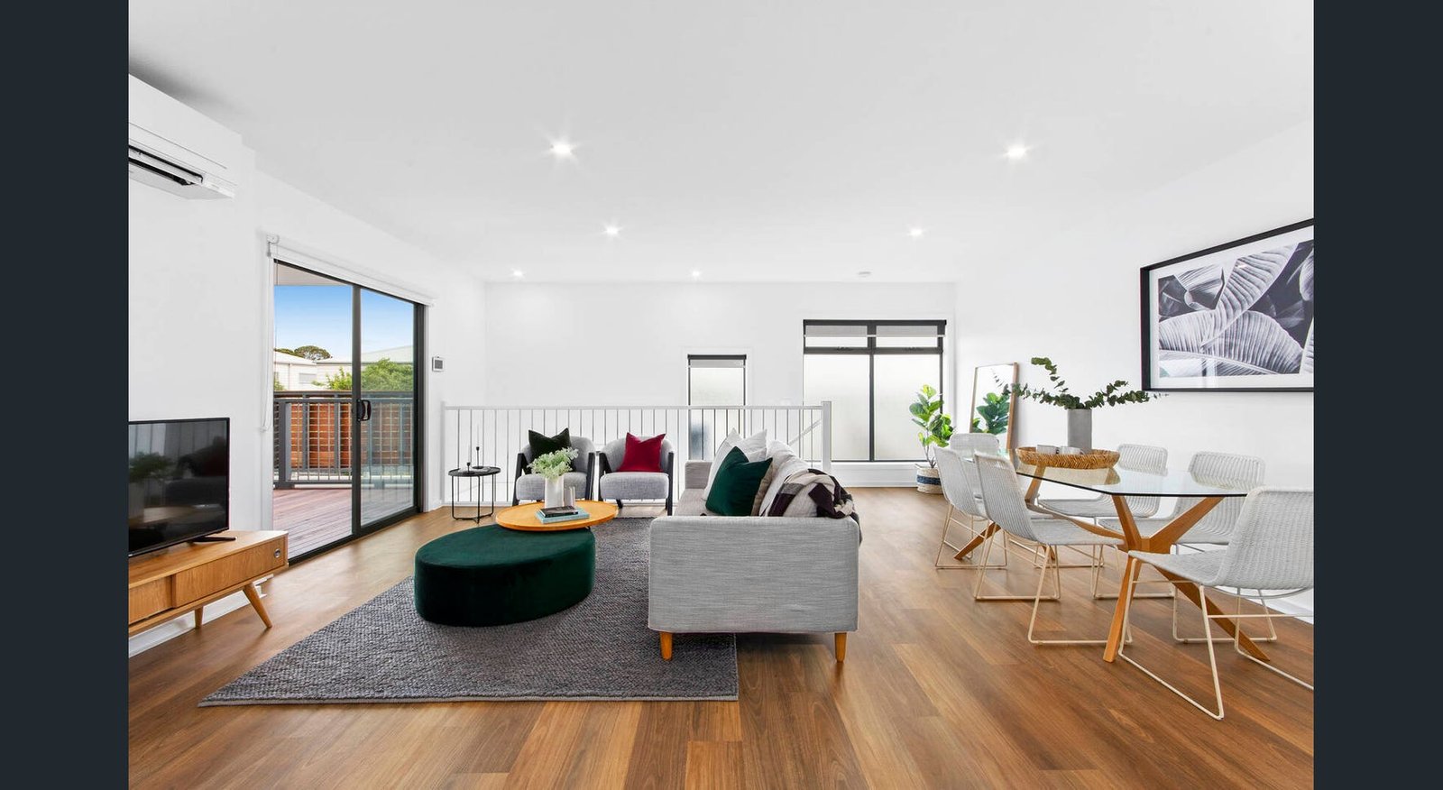 Gallery: 2/66 Vines Road