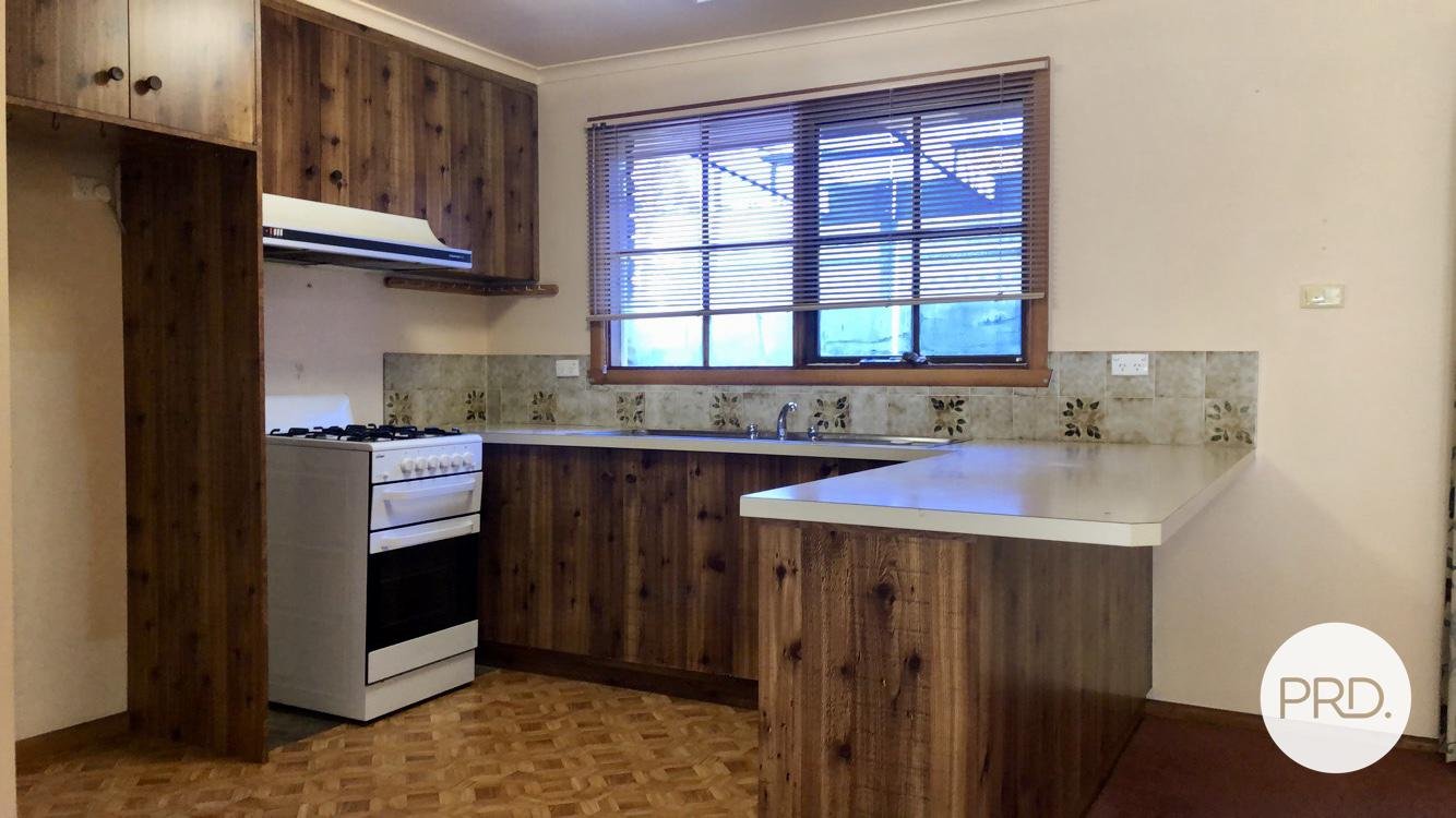 2/661 Olive Street ALBURY 2
