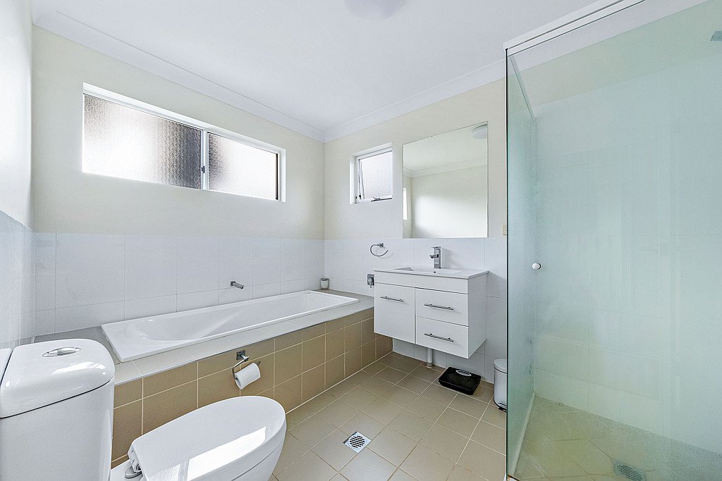 26/65 Manooka Drive CANNONVALE 7